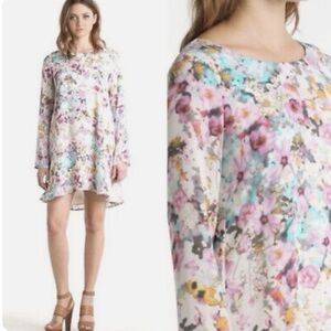 Nordstrom‎ Tildon ivory floral shift dress bell sleeves Size S